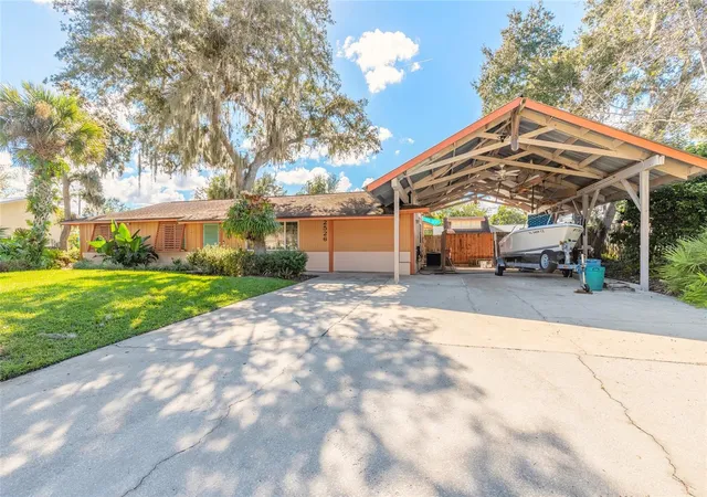 Photo 2 of Single family home for sale at 2526 Royal Palm Dr, Edgewater, FL 32141 | MLS# NS1089399 | Listing updated on 2026-10-23