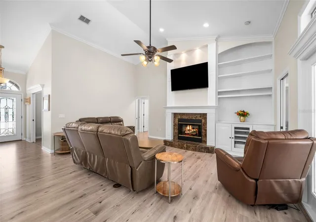 Photo 2 of Single family home for sale at 10527 Nw 14th Place, Gainesville, FL 32606 | MLS# GC543897 | Listing updated on 2026-10-04