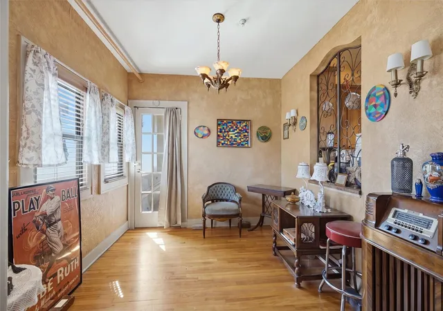 Photo 2 of Condo for sale at 130 4th Avenue N #702, Saint Petersburg, FL 33701 | MLS# A4708022 | Listing updated on 2026-10-17