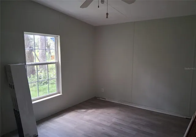 Photo 13 of Manufactured home for sale at 9278 Cr 734, CENTER HILL, FL 33514 | MLS# G5118477 | Listing updated on 2026-10-01