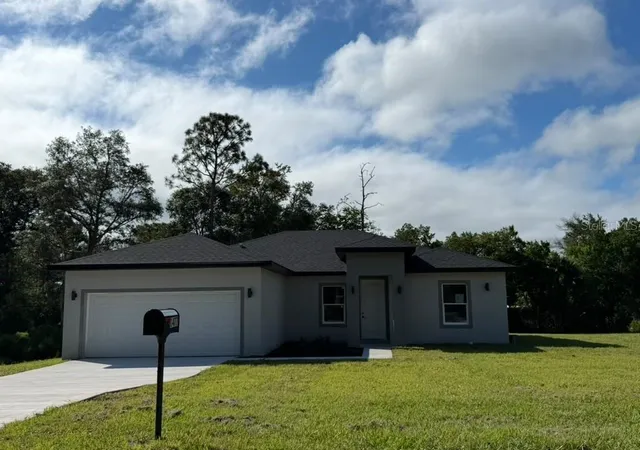 Photo 1 of Single family home for sale at 1470 W Evergreen Dr, Citrus Springs, FL 34434 | MLS# O6446313 | Listing updated on 2026-10-01