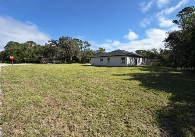 Photo 2 of Single family home for sale at 1470 W Evergreen Dr, Citrus Springs, FL 34434 | MLS# O6446313 | Listing updated on 2026-10-01