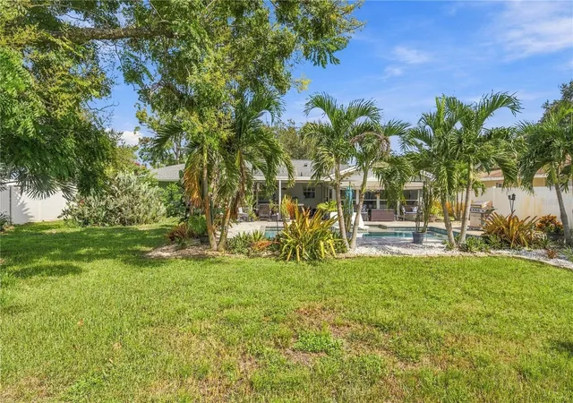Photo 34 of Single family home for sale at 13510 Gibbons Pass, TAMPA, FL 33613 | MLS# TB8553792 | Listing updated on 2026-10-07