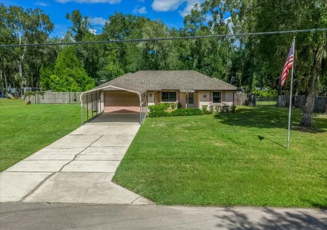 Photo 2 of Single family home for sale at 8599 E Hampton Point Rd, Inverness, FL 34450 | MLS# OM733206 | Listing updated on 2026-10-02