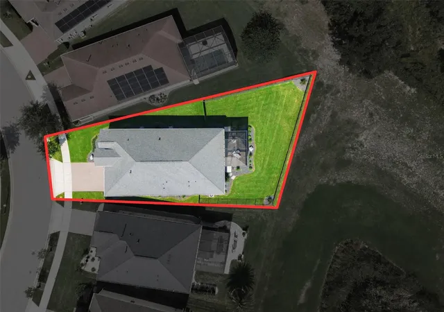 Photo 3 of Single family home for sale at 771 Alcove Dr, Groveland, FL 34736 | MLS# O6446316 | Listing updated on 2026-10-14