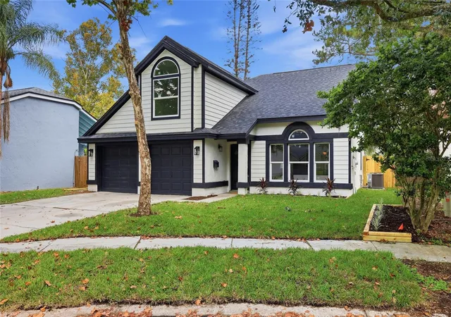 Photo 2 of Single family home for sale at 613 Charing Cross Ct, Lake Mary, FL 32746 | MLS# O6446317 | Listing updated on 2026-10-07