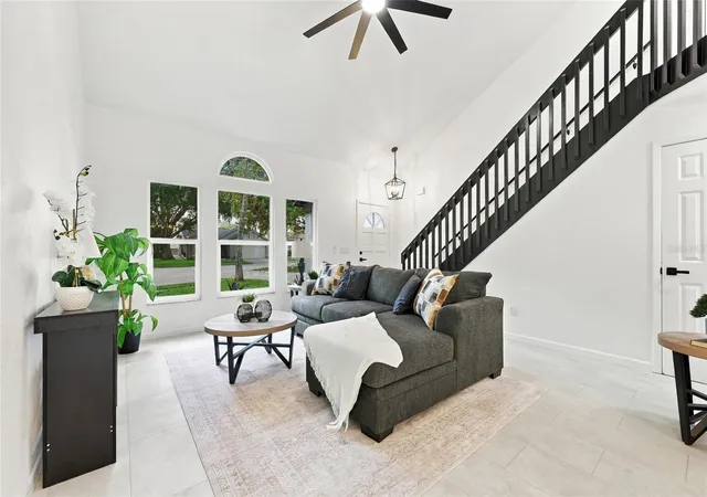Photo 3 of Single family home for sale at 613 Charing Cross Ct, Lake Mary, FL 32746 | MLS# O6446317 | Listing updated on 2026-10-07