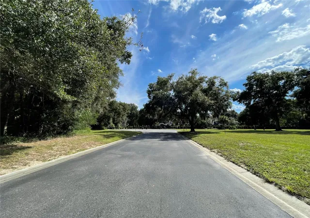 Photo 2 of Sale Pending at 330 Gravina Point, Sanford, FL 32771 | MLS# O6446321 | Listing updated on 2026-10-01