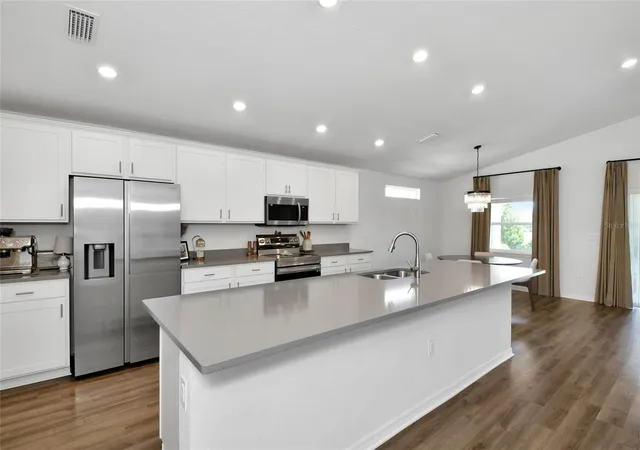 Photo 1 of Single family home for sale at 6528 166th Place E, Parrish, FL 34219 | MLS# A4708027 | Listing updated on 2026-10-20