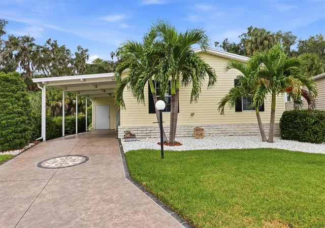 Photo 1 of Manufactured home for sale at 3519 70th Avenue E, Ellenton, FL 34222 | MLS# A4708029 | Listing updated on 2026-10-11