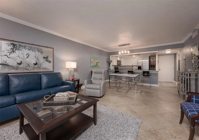 Photo 4 of Condo for sale at 101 S Gulfstream Ave #12C, Sarasota, FL 34236 | MLS# A4708031 | Listing updated on 2026-10-07