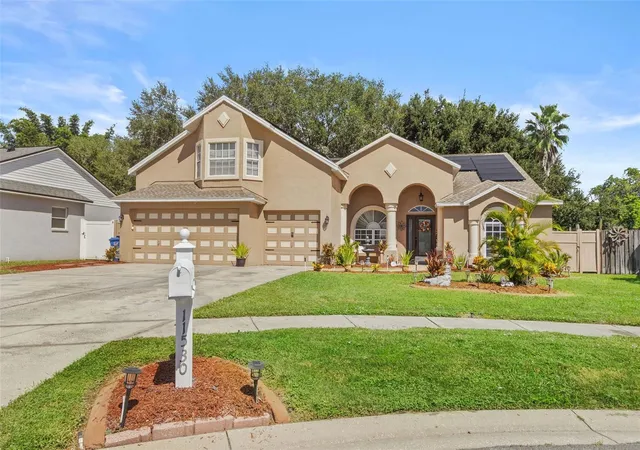 Photo 2 of Single family home for sale at 11530 Andy Dr, Riverview, FL 33569 | MLS# A4708037 | Listing updated on 2026-10-06