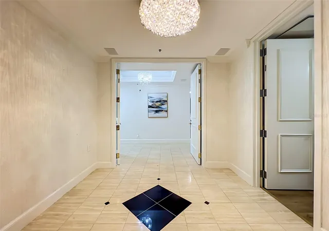 Photo 2 of Condo for sale at 1110 W Ivanhoe Blvd #9, Orlando, FL 32804 | MLS# O6446338 | Listing updated on 2026-10-06