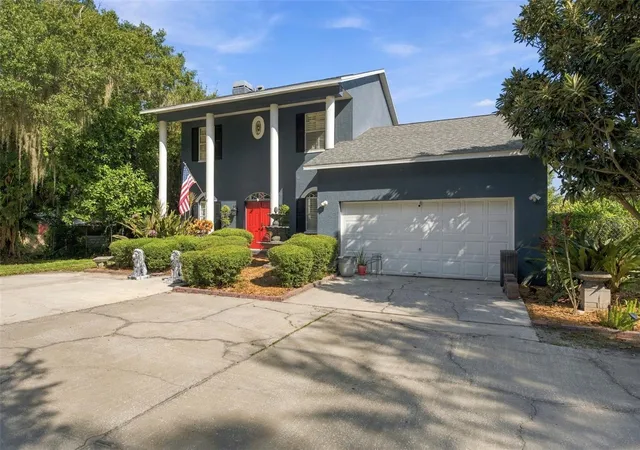 Single family home for sale at 8022 Tierra Verde Dr, TAMPA, FL 33617 | MLS# TB8553810