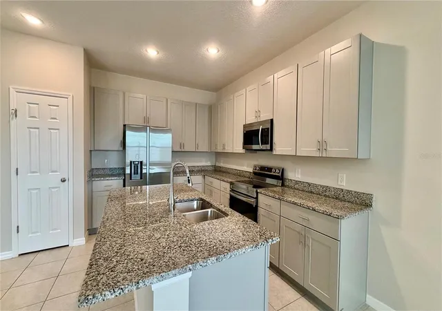 Photo 4 of Single family home for sale at 1280 Tupelo Trl, Haines City, FL 33844 | MLS# S5158617 | Listing updated on 2026-10-23