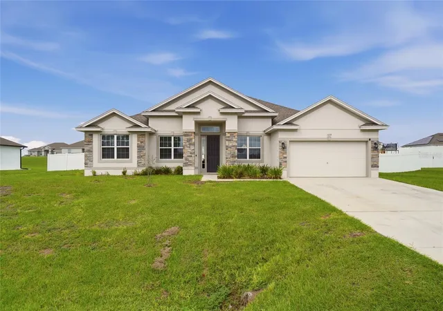 Photo 3 of Single family home for sale at 123 Caloosa Dr, Babson Park, FL 33827 | MLS# S5158618 | Listing updated on 2026-10-08