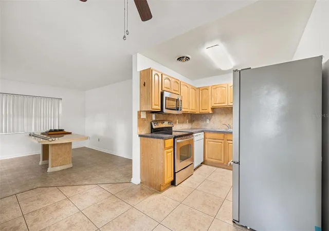 Photo 4 of Single family home for sale at 1321 NE 20th Avenue, Gainesville, FL 32609 | MLS# GC543903 | Listing updated on 2026-10-06