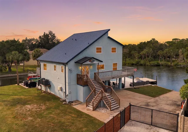 Photo 1 of Single family home for sale at 14523 Barlow Ln, Hudson, FL 34667 | MLS# W7889980 | Listing updated on 2026-10-02