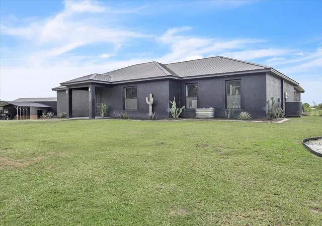 Single family home for sale at 7698 SW Senate St, ARCADIA, FL 34269 | MLS# C7531420