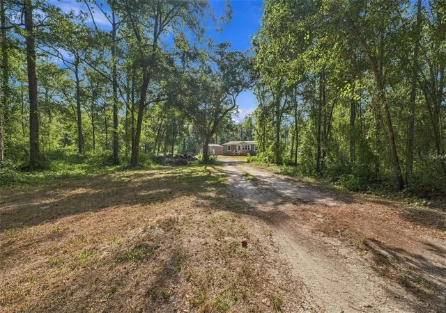 Photo 1 of Manufactured home for sale at 6064 Desales St, Brooksville, FL 34604 | MLS# W7889981 | Listing updated on 2026-10-03