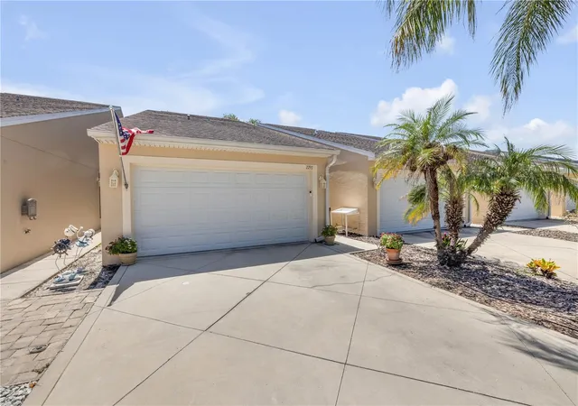 Townhouse for sale at 2293 Hawks Cvs Cir, NEW SMYRNA BEACH, FL 32168 | MLS# NS1089400
