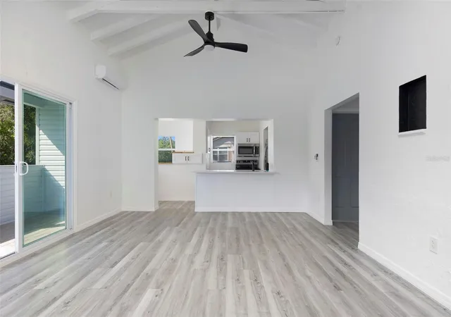 Photo 2 of Single family home for sale at 2230 E Harbor Dr S, Saint Petersburg, FL 33705 | MLS# TB8553821 | Listing updated on 2026-10-07