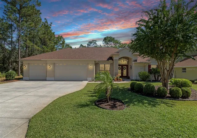 Single family home for sale at 15 Cupania Ct, HOMOSASSA, FL 34446 | MLS# W7889982