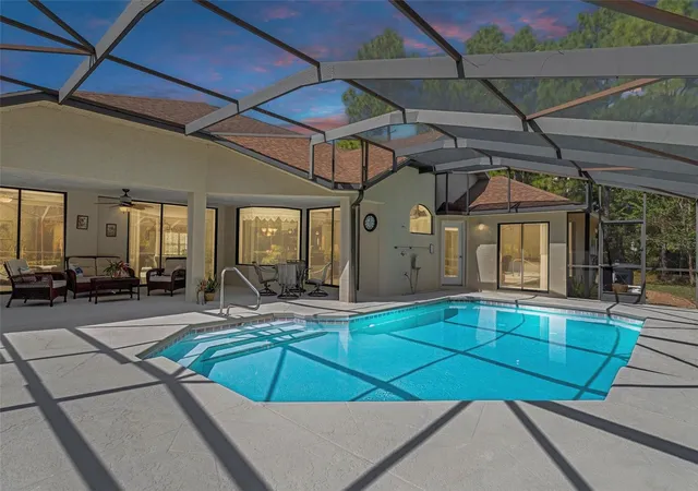 Photo 2 of Single family home for sale at 15 Cupania Ct, Homosassa, FL 34446 | MLS# W7889982 | Listing updated on 2026-10-06