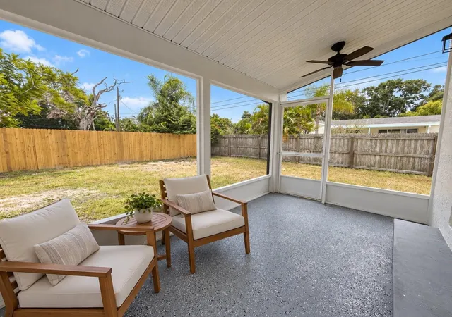 Photo 4 of Single family home for sale at 4558 25th Avenue N, Saint Petersburg, FL 33713 | MLS# TB8553833 | Listing updated on 2026-10-22