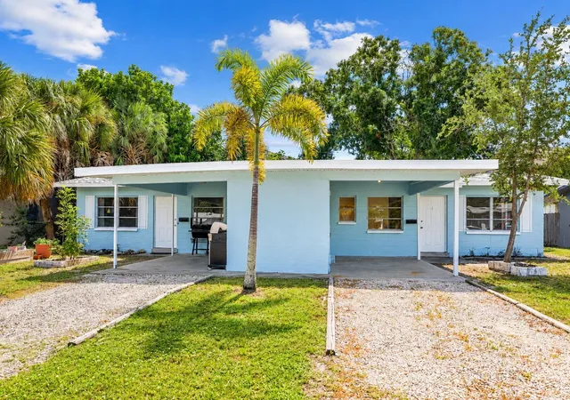 Photo 1 of Multi family home for sale at 173 38th Avenue Se, Saint Petersburg, FL 33705 | MLS# TB8553840 | Listing updated on 2026-10-07