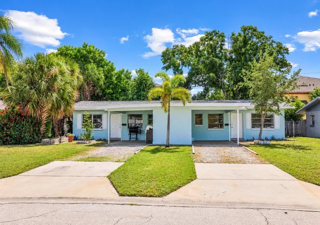 Listing Photo 4 - Condo for sale in building located at 173 38th Ave SE, Saint Petersburg, FL 33705