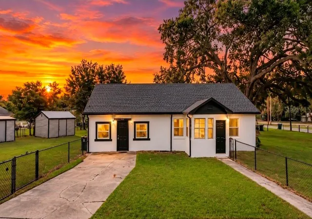 Photo 1 of Single family home for sale at 709 Chestnut Rd, Auburndale, FL 33823 | MLS# O6446359 | Listing updated on 2026-10-08