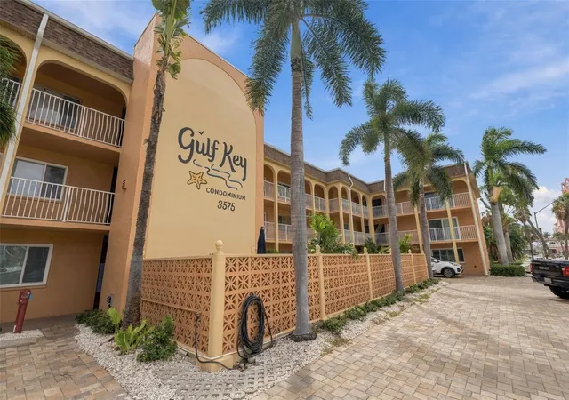 Photo 3 of Condo for sale at 3575 Gulf Blvd #105, St Pete Beach, FL 33706 | MLS# TB8553844 | Listing updated on 2026-10-03