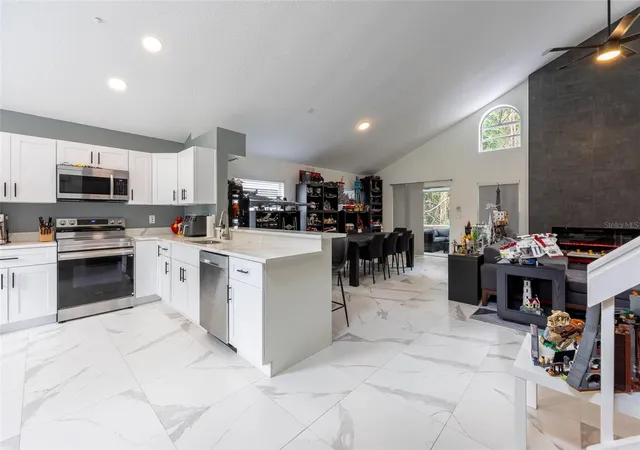 Photo 4 of Single family home for sale at 10720 Spring Brk Ln, Orlando, FL 32825 | MLS# O6446361 | Listing updated on 2026-10-08