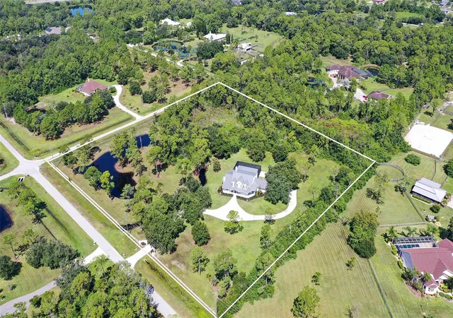 Photo 2 of Single family home for sale at 19005 69th Avenue E, Bradenton, FL 34211 | MLS# A4708052 | Listing updated on 2026-10-08