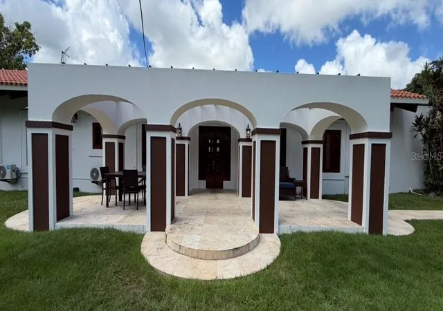 Photo 1 of Single family home for sale at 5 Camino Pedro Ramos St Beverly Hills Dev, Guaynabo, PR 00969 | MLS# PR9124609 | Listing updated on 2026-10-13