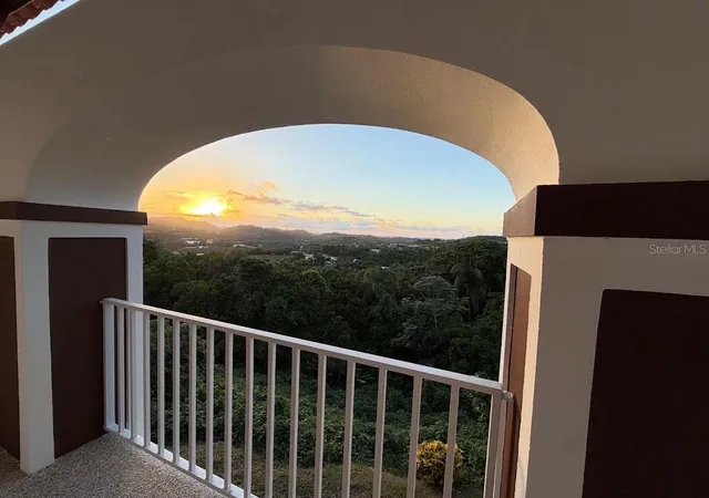 Photo 2 of Single family home for sale at 5 Camino Pedro Ramos St Beverly Hills Dev, Guaynabo, PR 00969 | MLS# PR9124609 | Listing updated on 2026-10-13