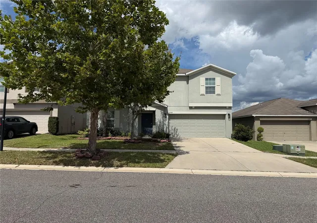 Single family home for sale at 3908 Kearsney Abbey Cir, DOVER, FL 33527 | MLS# TB8553871