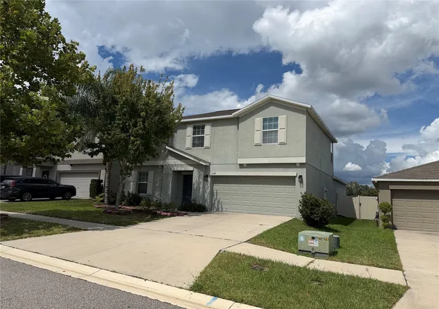 Photo 1 of Single family home for sale at 3908 Kearsney Abbey Cir, Dover, FL 33527 | MLS# TB8553871 | Listing updated on 2026-10-06