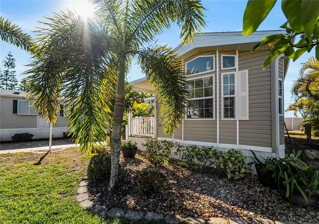 Manufactured home for sale at 6800 Golf Crse Blvd #P12, PUNTA GORDA, FL 33982 | MLS# N6146014