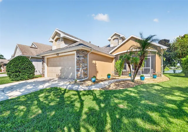 Photo 3 of Single family home for sale at 2359 Wakefield Way, Mount Dora, FL 32757 | MLS# G5118489 | Listing updated on 2026-10-08