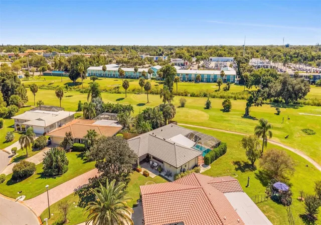 Photo 34 of Single family home for sale at 3620 Pembrook Dr, SARASOTA, FL 34239 | MLS# A4708061 | Listing updated on 2026-10-05