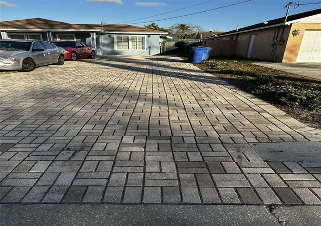 Single family home for sale at 6913 Blossom Ave, TAMPA, FL 33614 | MLS# TB8553885