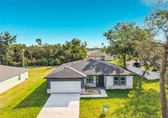 Photo 2 of Single family home for sale at 2567 Sw 154th Place Rd, Ocala, FL 34473 | MLS# S5158639 | Listing updated on 2026-10-16