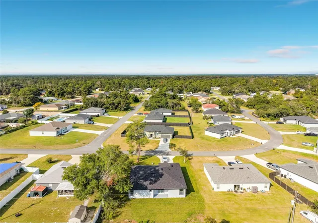 Photo 3 of Single family home for sale at 2567 SW 154th Place Rd, Ocala, FL 34473 | MLS# S5158639 | Listing updated on 2026-10-16