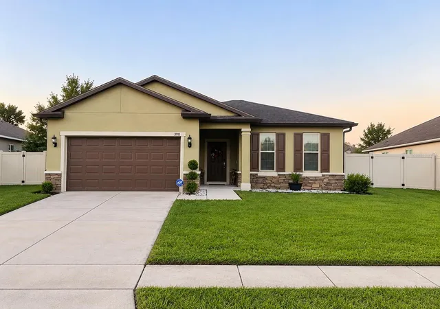 Photo 1 of Single family home for sale at 3911 Baja Dr, Saint Cloud, FL 34772 | MLS# S5158640 | Listing updated on 2026-10-07
