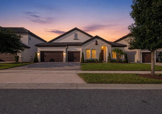 Single family home for sale at 8037 Ludington Cir, ORLANDO, FL 32836 | MLS# O6446386