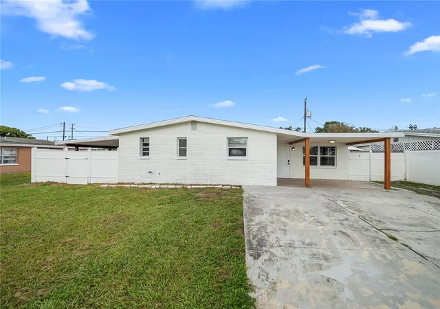 Photo 3 of Single family home for sale at 4535 W Minnehaha St, Tampa, FL 33614 | MLS# TB8553888 | Listing updated on 2026-10-07