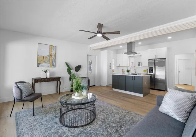 Photo 2 of Single family home for sale at 1624 Baltimore Dr, Orlando, FL 32810 | MLS# S5158644 | Listing updated on 2026-10-03