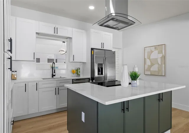 Photo 3 of Single family home for sale at 1624 Baltimore Dr, Orlando, FL 32810 | MLS# S5158644 | Listing updated on 2026-10-03